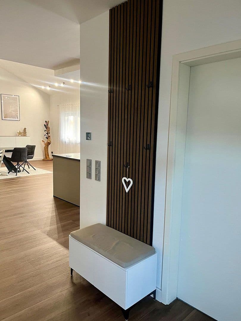 Prodej domu 282 m², pozemek 620 m², Schönenberg-Kübelberg, Porýní-Falc Prodej domu 282 m², pozemek 620 m², Schönenberg-Kübelberg, Porýní-Falc