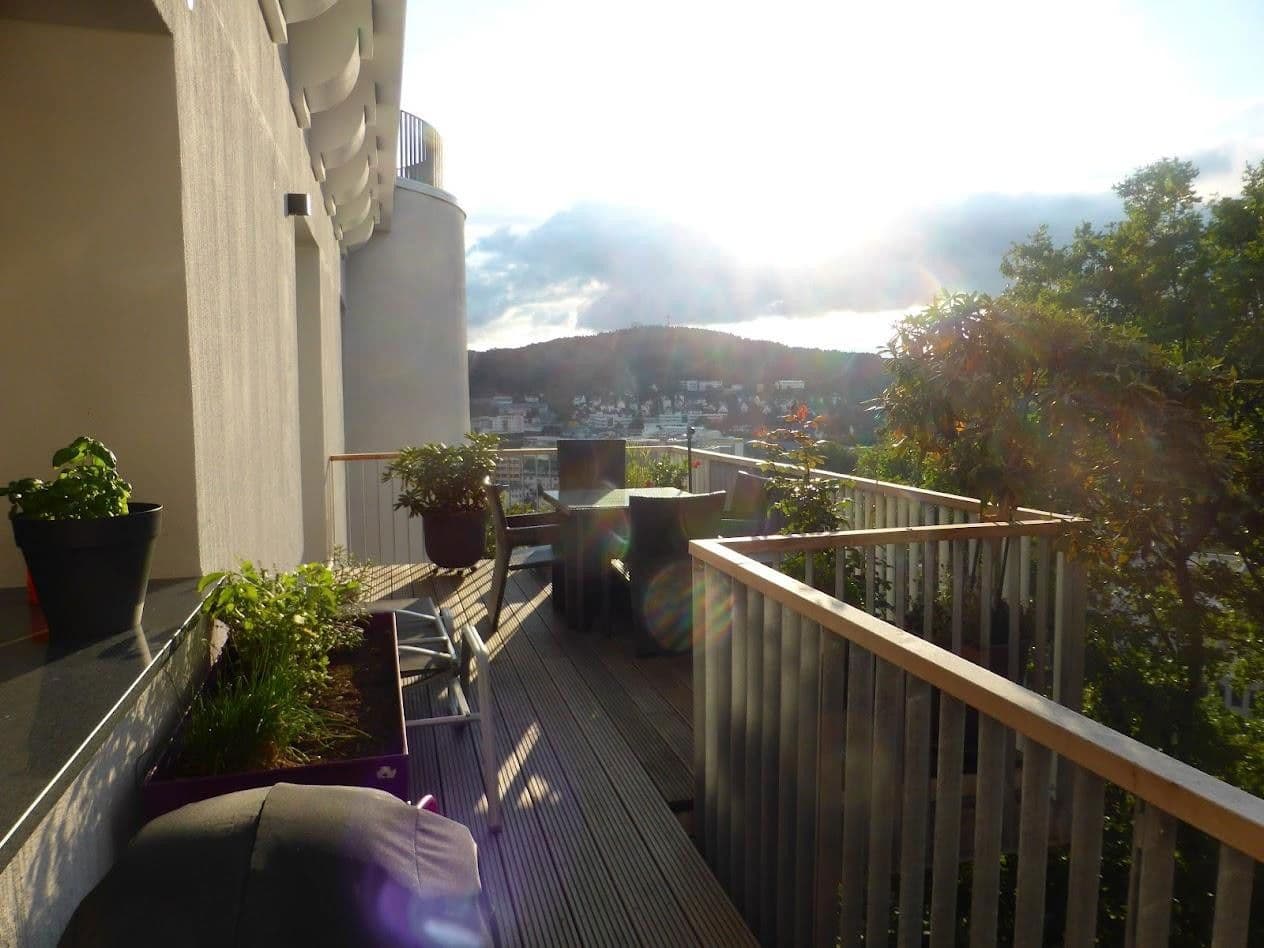 Pronájem bytu 4+1 154 m², Siegbergstr. 73, Siegen, Severní Porýní-Vestfálsko Pronájem bytu 4+1 154 m², Siegbergstr. 73, Siegen, Severní Porýní-Vestfálsko