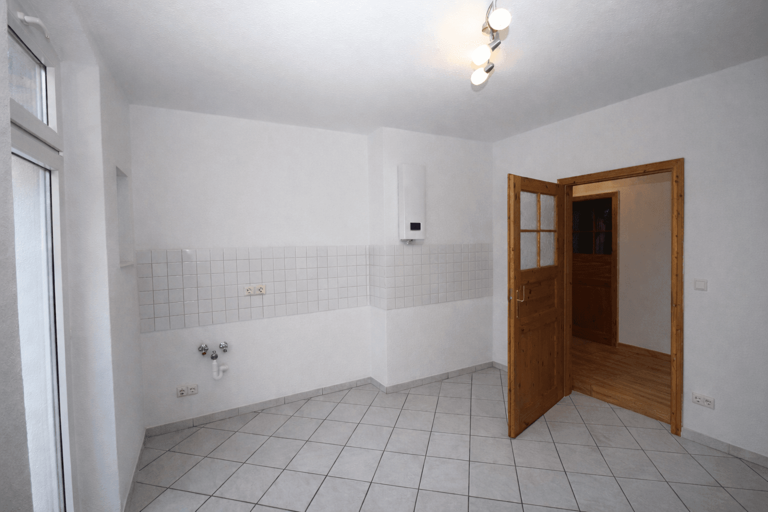 Pronájem bytu 4+1 86 m², Bismarckstr. 15, Delitzsch, Sasko Pronájem bytu 4+1 86 m², Bismarckstr. 15, Delitzsch, Sasko