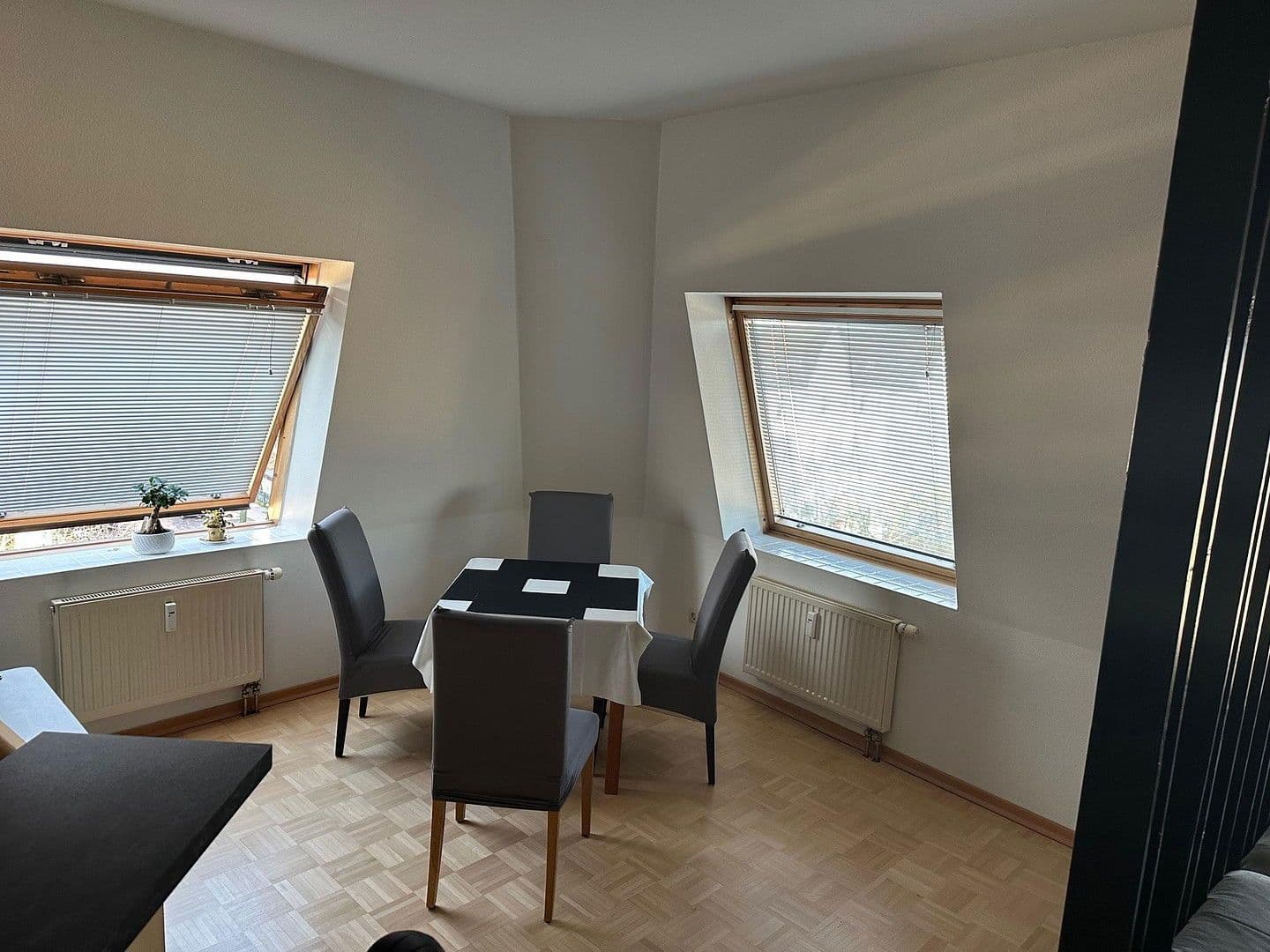 Pronájem bytu 2+1 74 m², Bernauer Str. 71, Oranienburg, Braniborsko Pronájem bytu 2+1 74 m², Bernauer Str. 71, Oranienburg, Braniborsko