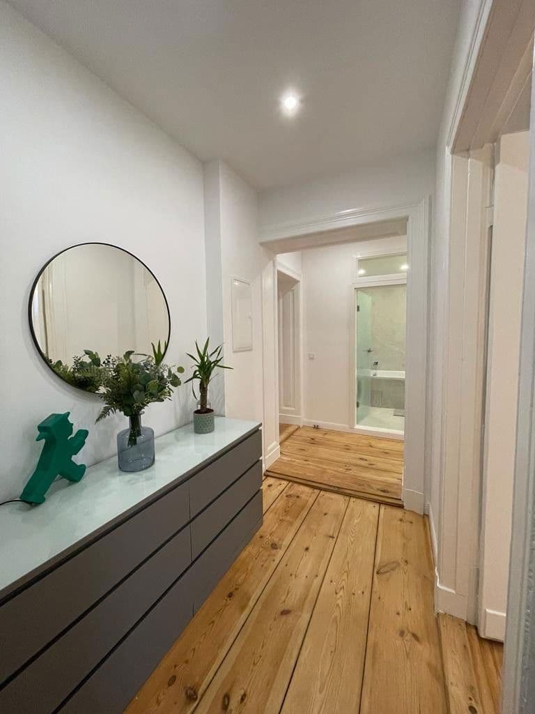 Pronájem bytu 2+1 77 m², Berlin, Berlín Pronájem bytu 2+1 77 m², Berlin, Berlín