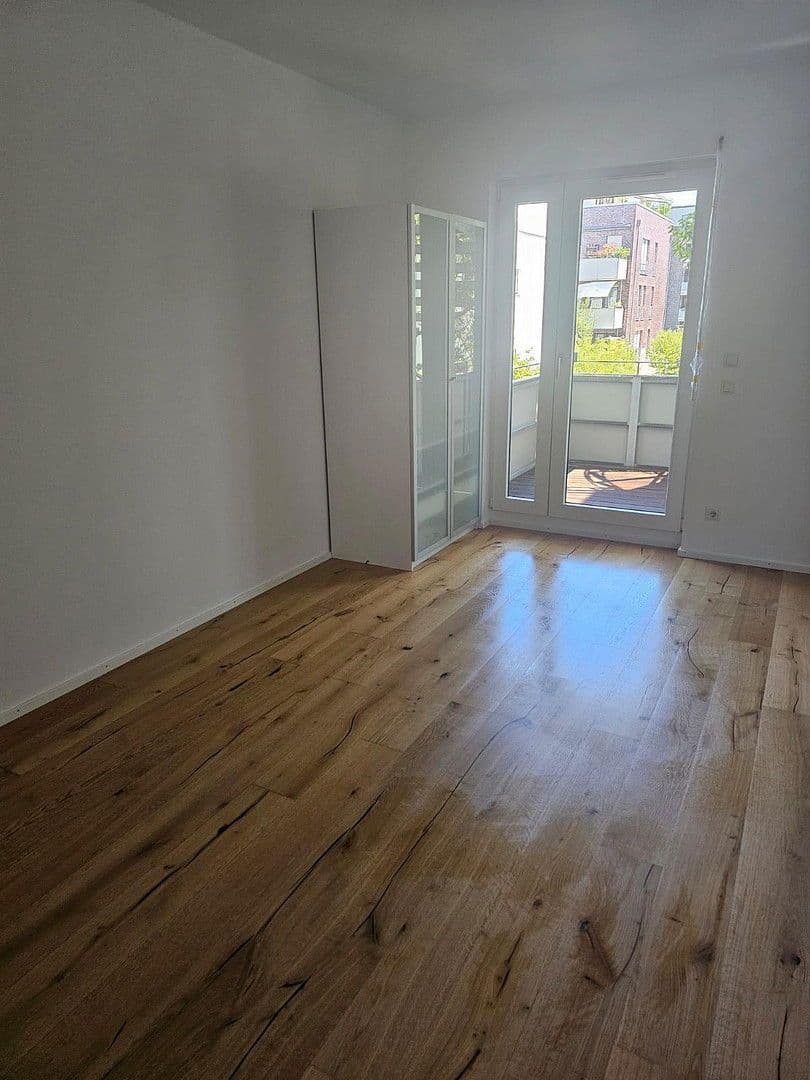Pronájem bytu 2+1 51 m², Köln, Severní Porýní-Vestfálsko Pronájem bytu 2+1 51 m², Köln, Severní Porýní-Vestfálsko