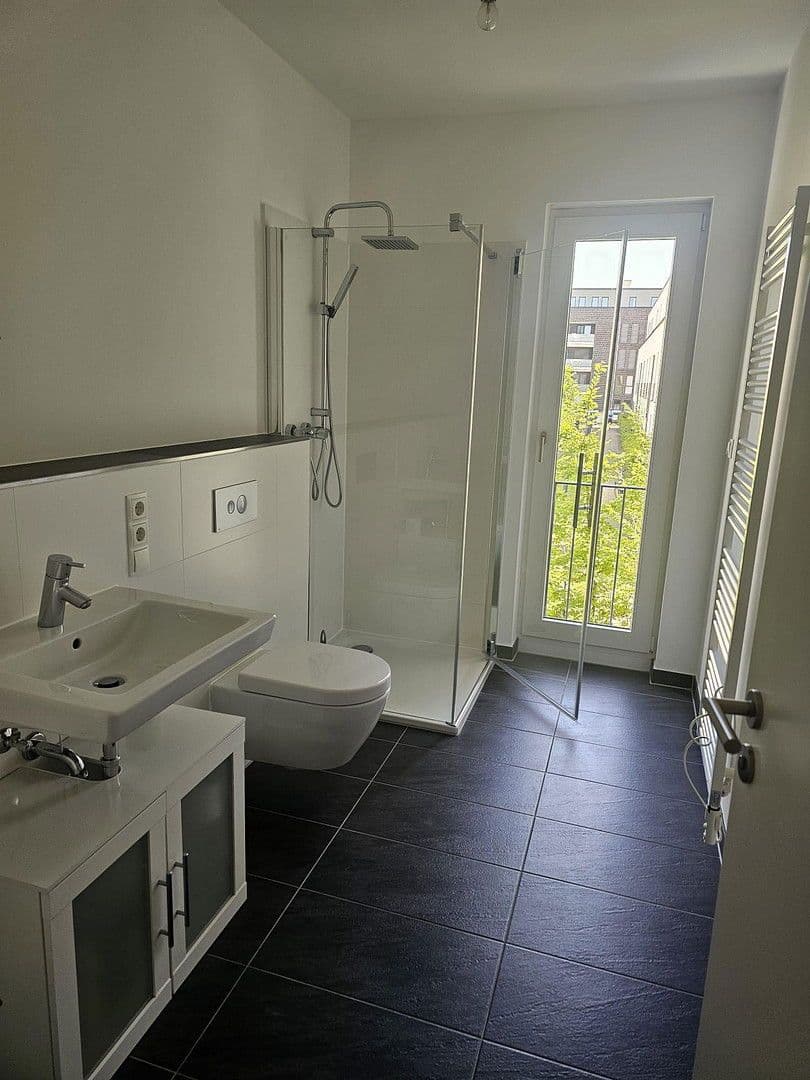 Pronájem bytu 2+1 51 m², Köln, Severní Porýní-Vestfálsko Pronájem bytu 2+1 51 m², Köln, Severní Porýní-Vestfálsko