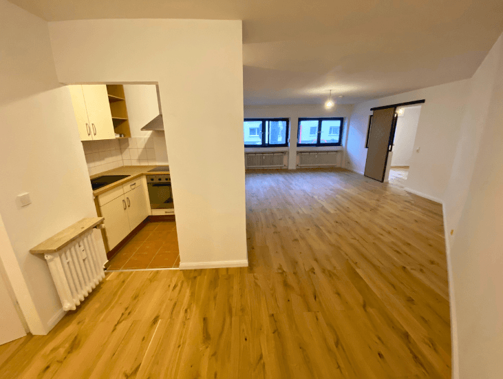 Pronájem bytu 2+1 55 m², Brühler Straße 237, Köln, Severní Porýní-Vestfálsko Pronájem bytu 2+1 55 m², Brühler Straße 237, Köln, Severní Porýní-Vestfálsko