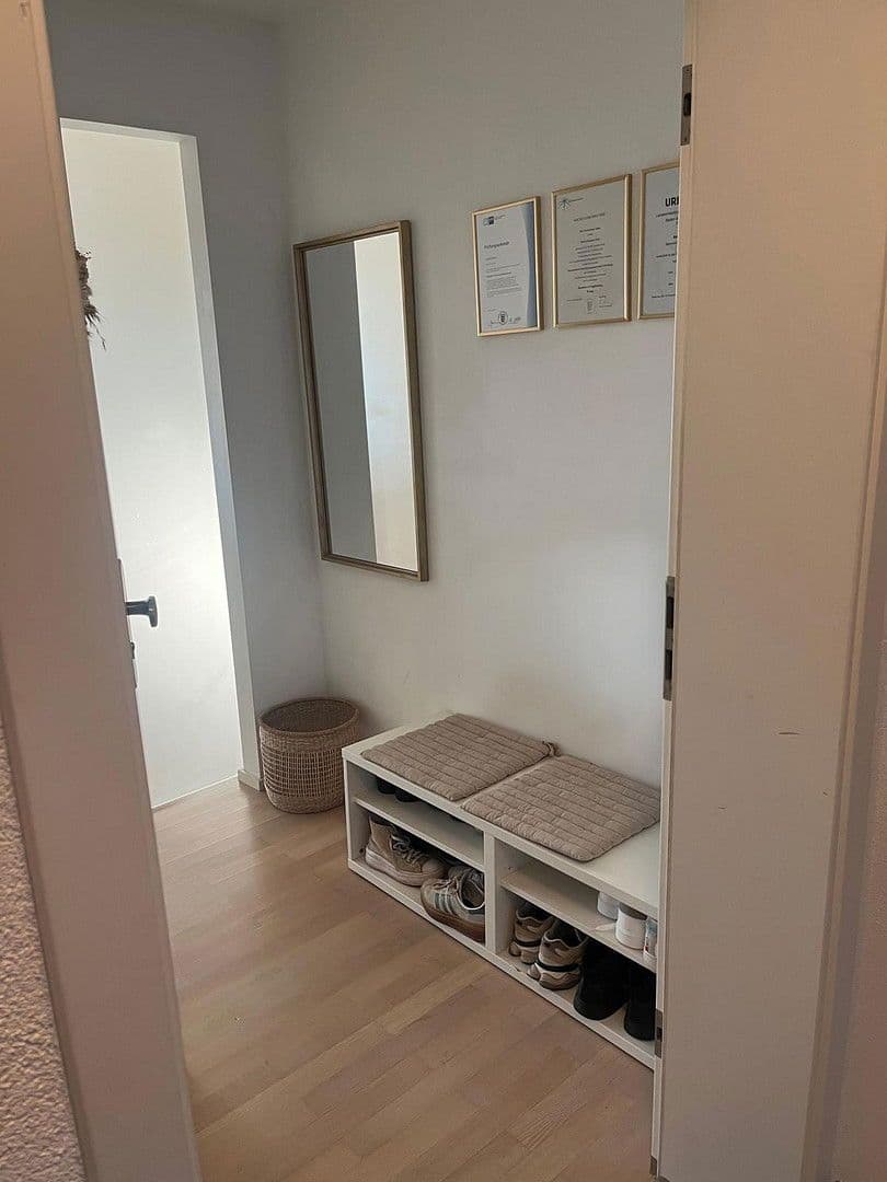 Pronájem bytu 2+1 60 m², Schwäbisch Hall, Bádensko-Württembersko Pronájem bytu 2+1 60 m², Schwäbisch Hall, Bádensko-Württembersko