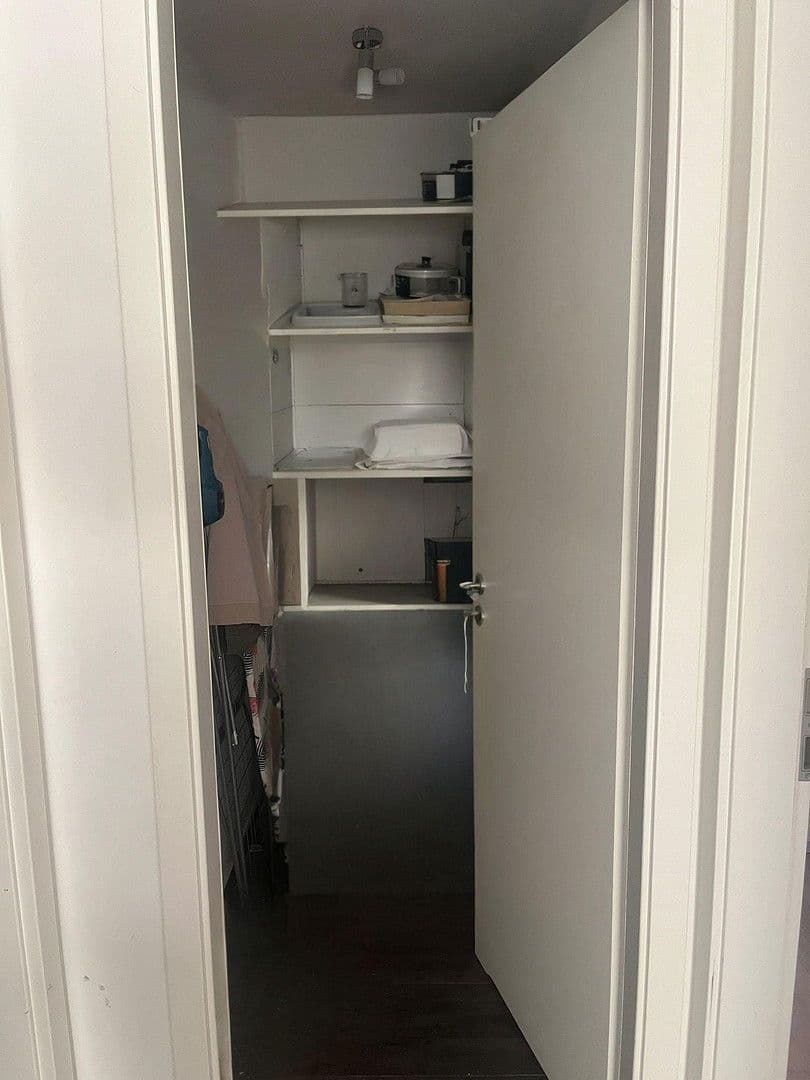 Pronájem bytu 2+1 60 m², Schwäbisch Hall, Bádensko-Württembersko Pronájem bytu 2+1 60 m², Schwäbisch Hall, Bádensko-Württembersko