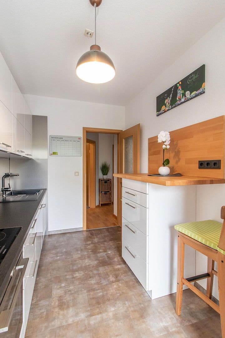 Pronájem bytu 2+1 50 m², Leipziger Straße 61, Cvikov, Sasko Pronájem bytu 2+1 50 m², Leipziger Straße 61, Cvikov, Sasko