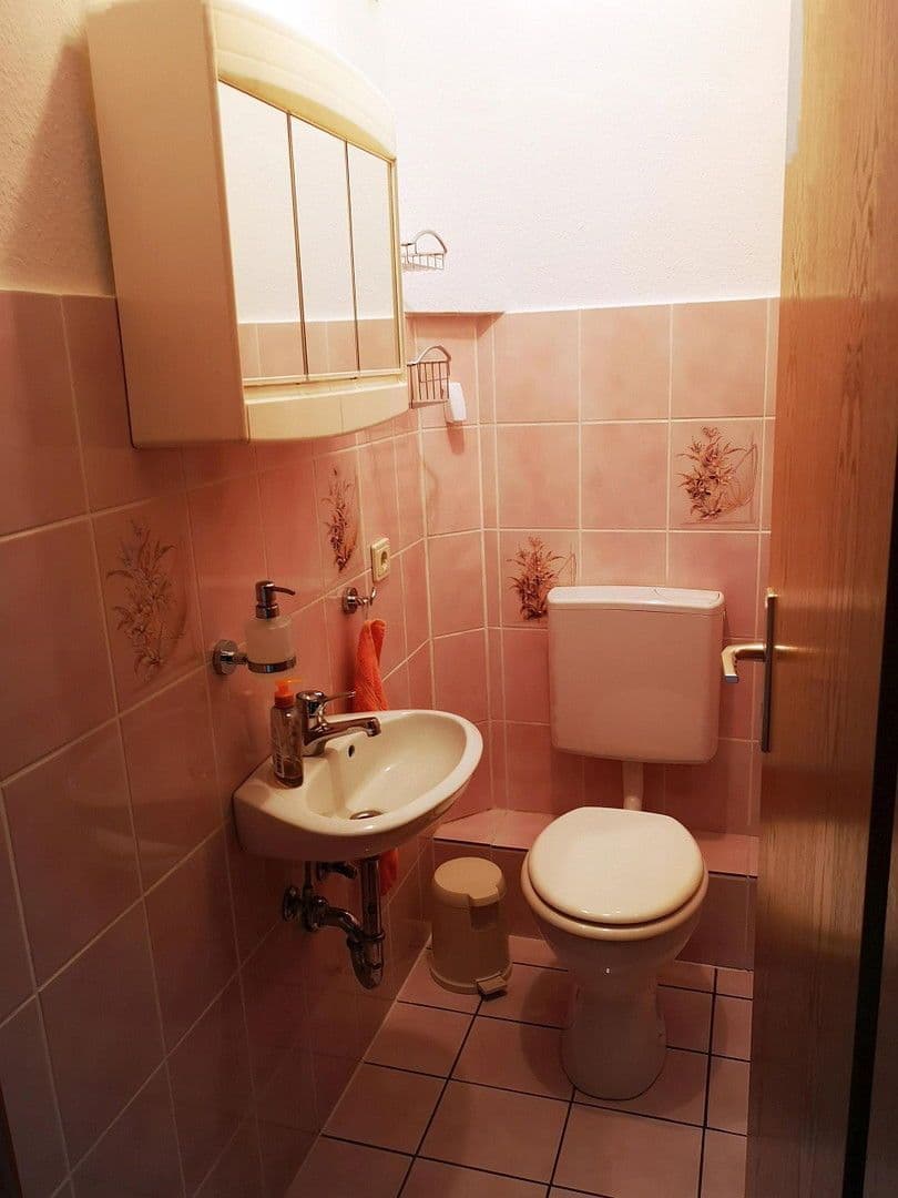 Prodej bytu 3+1 103 m², Borken (Hessen), Hessen Prodej bytu 3+1 103 m², Borken (Hessen), Hessen