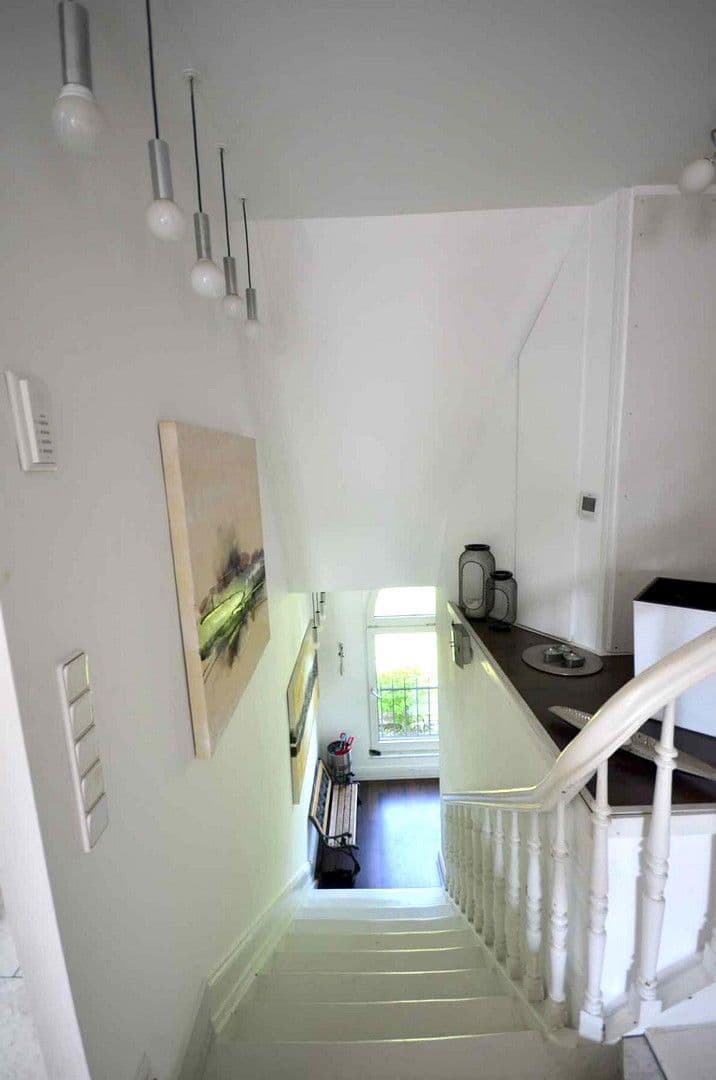 Pronájem bytu 3+kk 111 m², Gronaustraße 35, Wuppertal, Severní Porýní-Vestfálsko Pronájem bytu 3+kk 111 m², Gronaustraße 35, Wuppertal, Severní Porýní-Vestfálsko