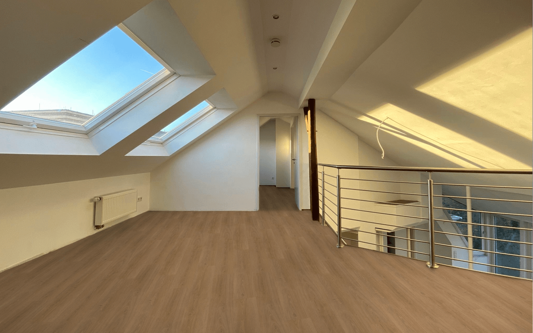 Pronájem bytu 3+kk 111 m², Gronaustraße 35, Wuppertal, Severní Porýní-Vestfálsko Pronájem bytu 3+kk 111 m², Gronaustraße 35, Wuppertal, Severní Porýní-Vestfálsko