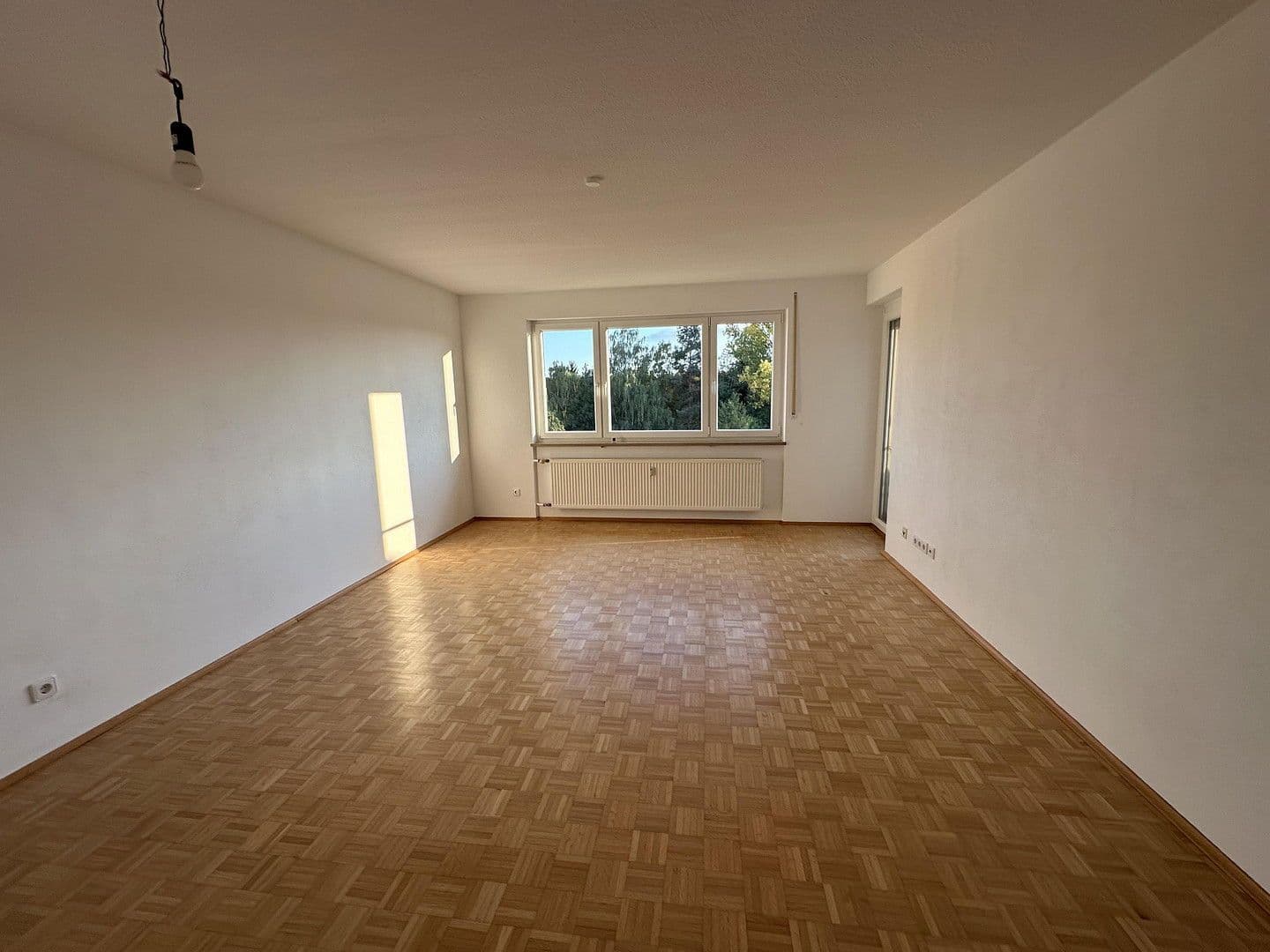 Pronájem bytu 3+1 82 m², Ansbach, Bavorsko Pronájem bytu 3+1 82 m², Ansbach, Bavorsko