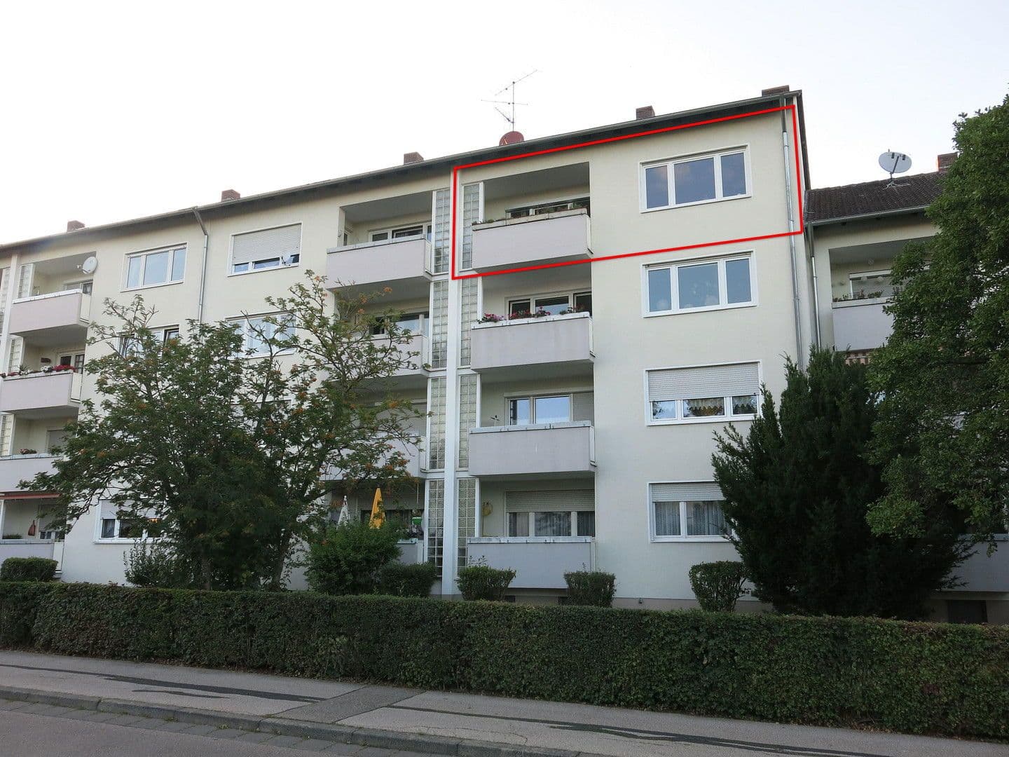 Pronájem bytu 3+1 82 m², Ansbach, Bavorsko Pronájem bytu 3+1 82 m², Ansbach, Bavorsko