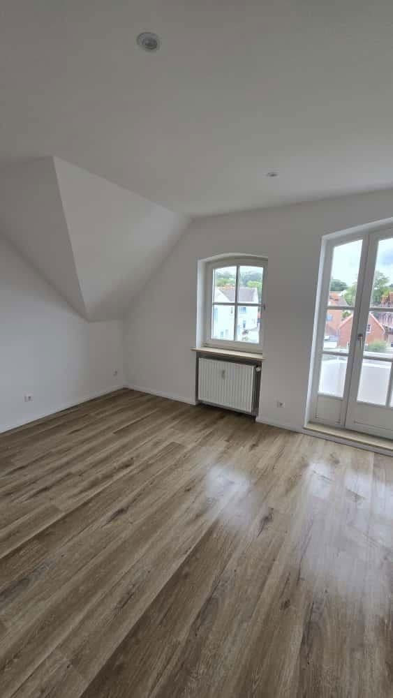 Pronájem bytu 3+1 92 m², Heiligenhafen, Šlesvicko-Holštýnsko Pronájem bytu 3+1 92 m², Heiligenhafen, Šlesvicko-Holštýnsko