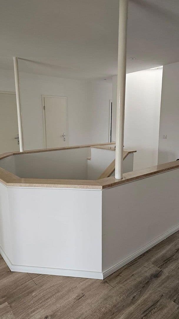 Pronájem bytu 3+1 92 m², Heiligenhafen, Šlesvicko-Holštýnsko Pronájem bytu 3+1 92 m², Heiligenhafen, Šlesvicko-Holštýnsko