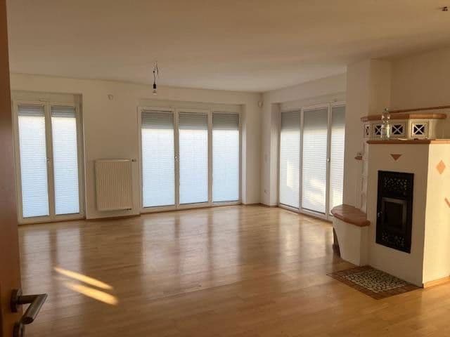 Prodej domu 130 m², pozemek 237 m², Neufahrn, Bavorsko Prodej domu 130 m², pozemek 237 m², Neufahrn, Bavorsko