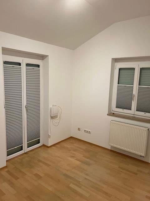 Prodej domu 130 m², pozemek 237 m², Neufahrn, Bavorsko Prodej domu 130 m², pozemek 237 m², Neufahrn, Bavorsko