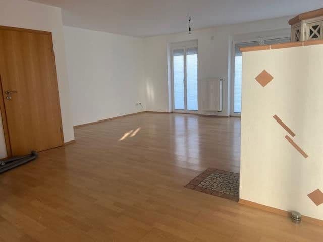 Prodej domu 130 m², pozemek 237 m², Neufahrn, Bavorsko Prodej domu 130 m², pozemek 237 m², Neufahrn, Bavorsko