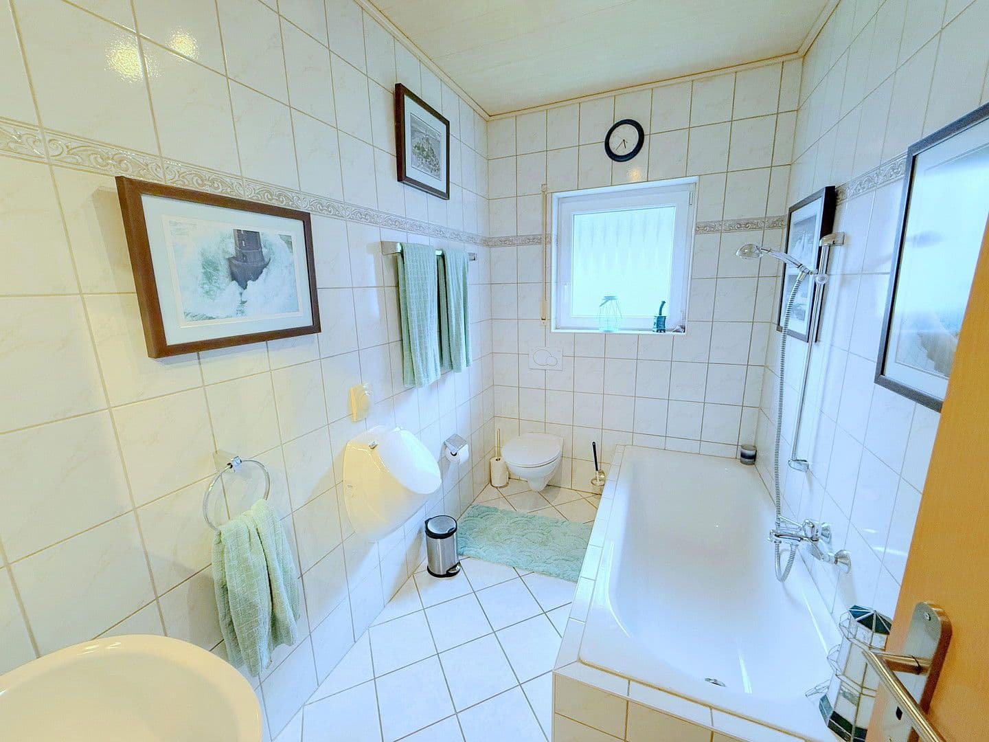 Prodej domu 259 m², pozemek 809 m², Ilsbachstraße 11, Hettenhausen, Porýní-Falc Prodej domu 259 m², pozemek 809 m², Ilsbachstraße 11, Hettenhausen, Porýní-Falc