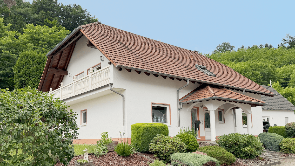 Prodej domu 259 m², pozemek 809 m², Ilsbachstraße 11, Hettenhausen, Porýní-Falc Prodej domu 259 m², pozemek 809 m², Ilsbachstraße 11, Hettenhausen, Porýní-Falc