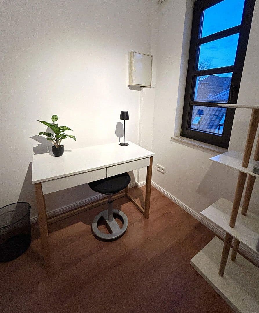 Pronájem bytu 2+1 64 m², Königswinter, Severní Porýní-Vestfálsko Pronájem bytu 2+1 64 m², Königswinter, Severní Porýní-Vestfálsko