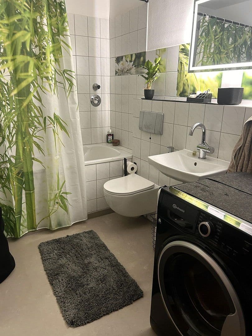 Pronájem bytu 2+1 64 m², Königswinter, Severní Porýní-Vestfálsko Pronájem bytu 2+1 64 m², Königswinter, Severní Porýní-Vestfálsko