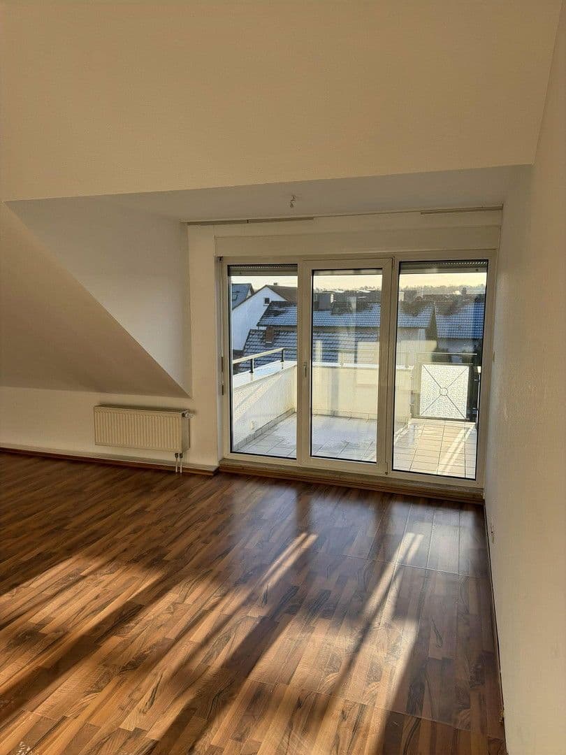 Pronájem bytu 2+1 59 m², Rodenbach, Hessen Pronájem bytu 2+1 59 m², Rodenbach, Hessen