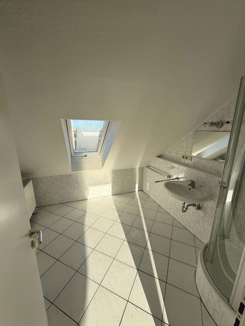 Pronájem bytu 2+1 59 m², Rodenbach, Hessen Pronájem bytu 2+1 59 m², Rodenbach, Hessen