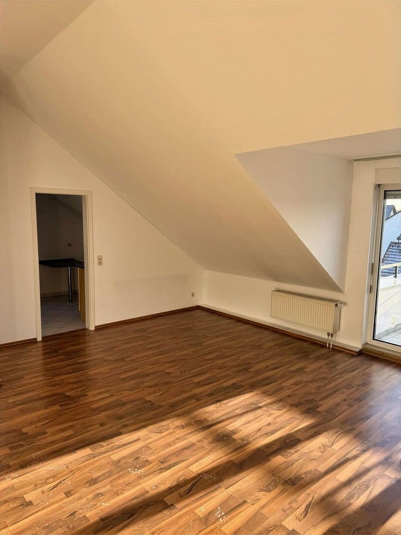 Pronájem bytu 2+1 59 m², Rodenbach, Hessen Pronájem bytu 2+1 59 m², Rodenbach, Hessen