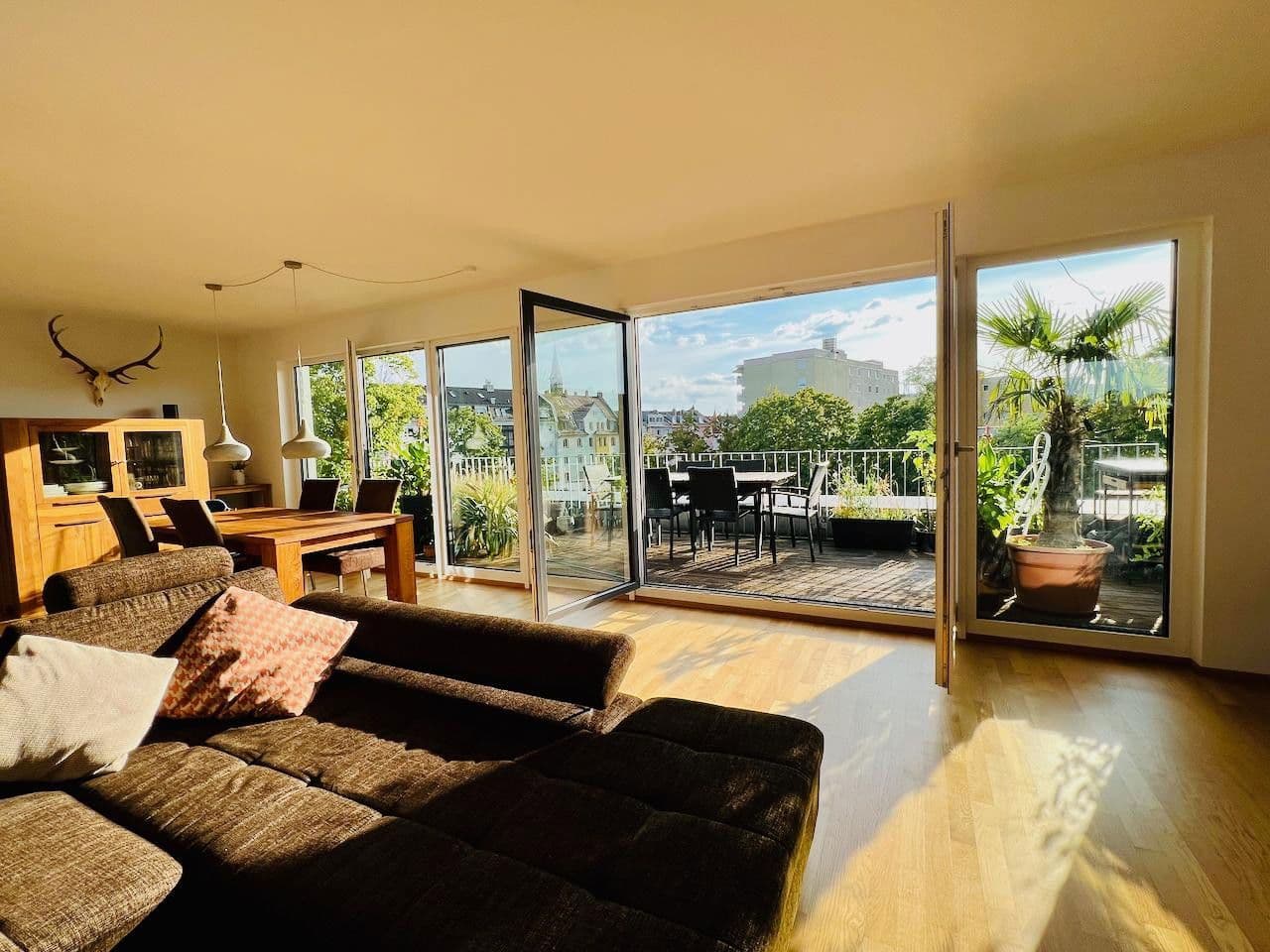 Prodej bytu 3+1 110 m², Peterstr. 33, Nürnberg, Bavorsko Prodej bytu 3+1 110 m², Peterstr. 33, Nürnberg, Bavorsko