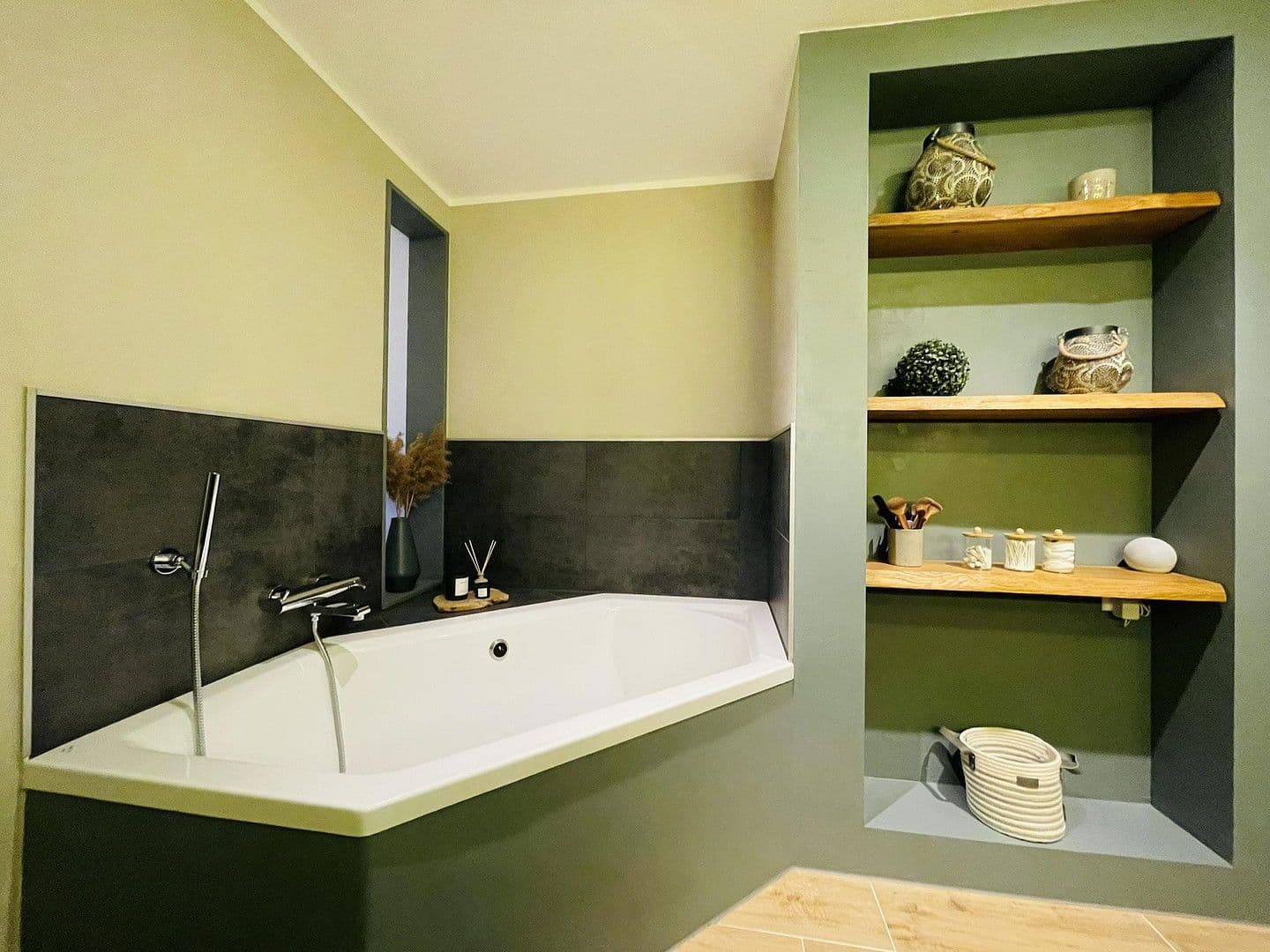 Prodej domu 269 m², pozemek 3.368 m², Luhnstedt, Šlesvicko-Holštýnsko Prodej domu 269 m², pozemek 3.368 m², Luhnstedt, Šlesvicko-Holštýnsko