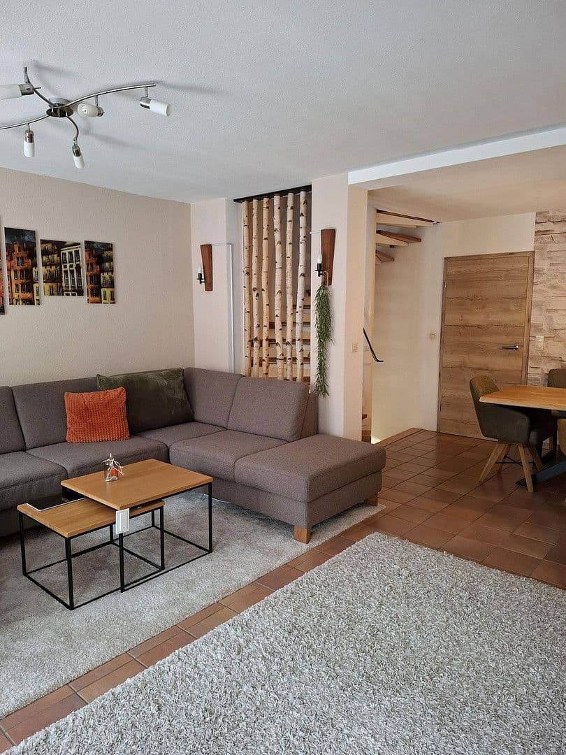 Prodej domu 146 m², pozemek 182 m², Klingerstraße 7b, Nürnberg, Bavorsko Prodej domu 146 m², pozemek 182 m², Klingerstraße 7b, Nürnberg, Bavorsko