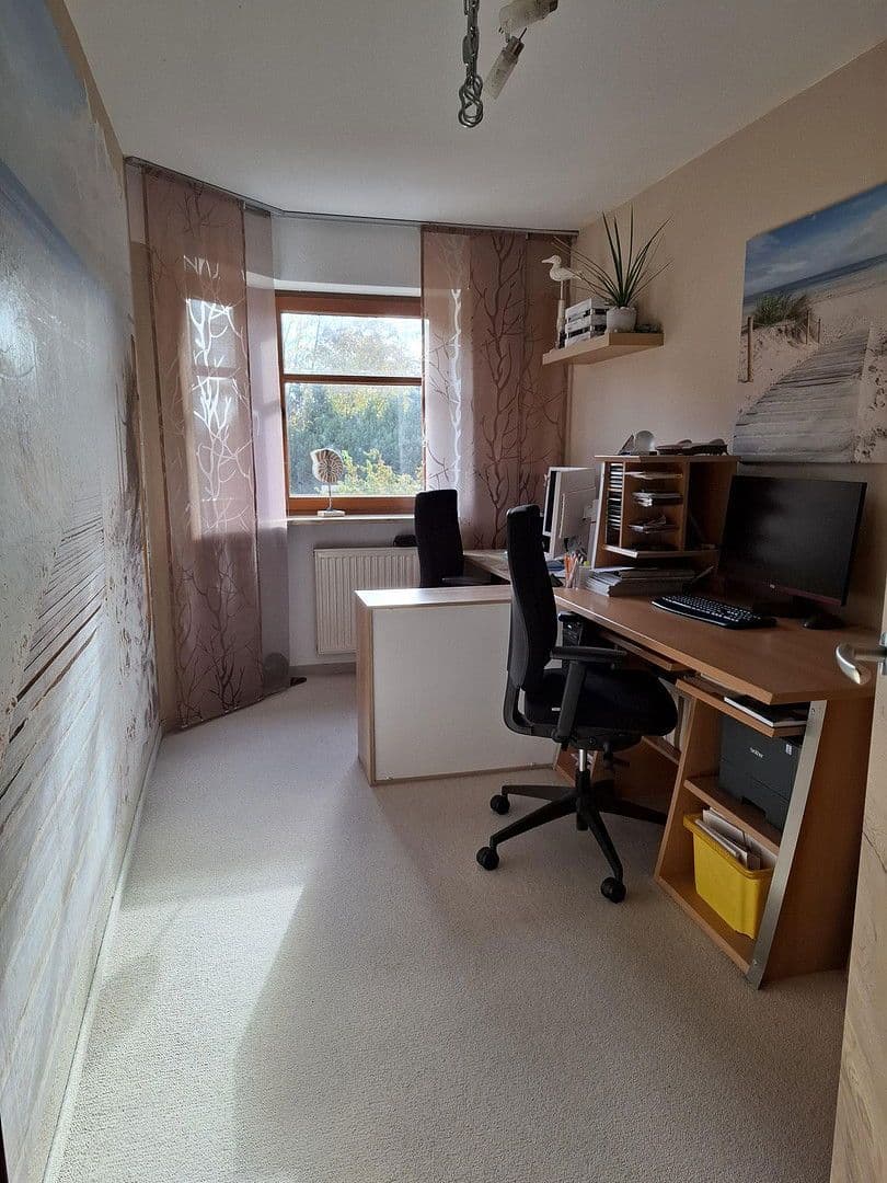 Prodej domu 146 m², pozemek 182 m², Klingerstraße 7b, Nürnberg, Bavorsko Prodej domu 146 m², pozemek 182 m², Klingerstraße 7b, Nürnberg, Bavorsko