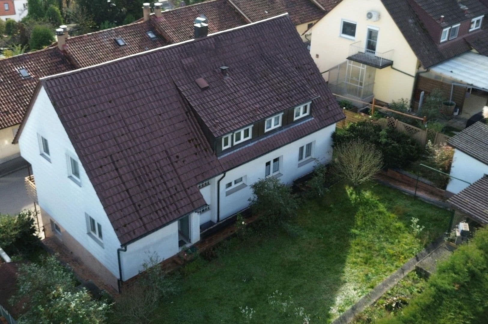 Prodej domu 187 m², pozemek 487 m², Mühlacker, Bádensko-Württembersko Prodej domu 187 m², pozemek 487 m², Mühlacker, Bádensko-Württembersko