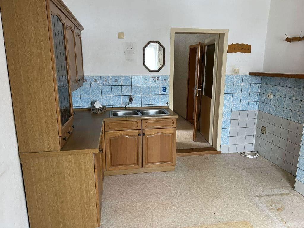 Prodej domu 190 m², pozemek 2.200 m², Markersdorf 42, Berga-Wünschendorf, Durynsko Prodej domu 190 m², pozemek 2.200 m², Markersdorf 42, Berga-Wünschendorf, Durynsko