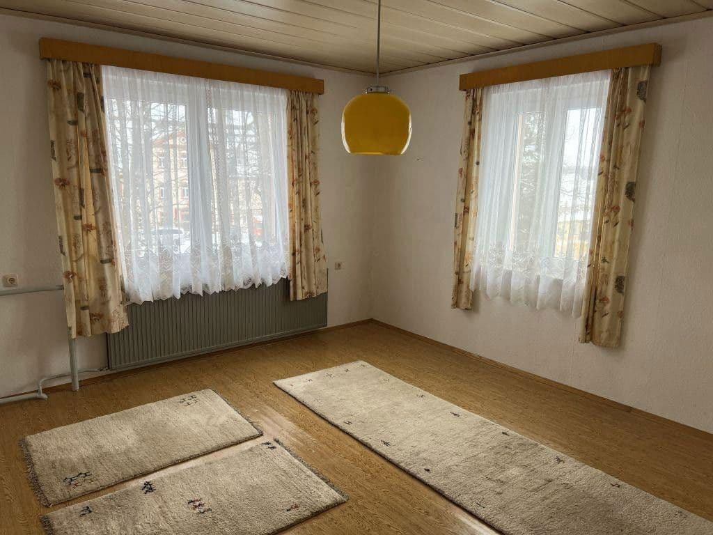 Prodej domu 190 m², pozemek 2.200 m², Markersdorf 42, Berga-Wünschendorf, Durynsko Prodej domu 190 m², pozemek 2.200 m², Markersdorf 42, Berga-Wünschendorf, Durynsko