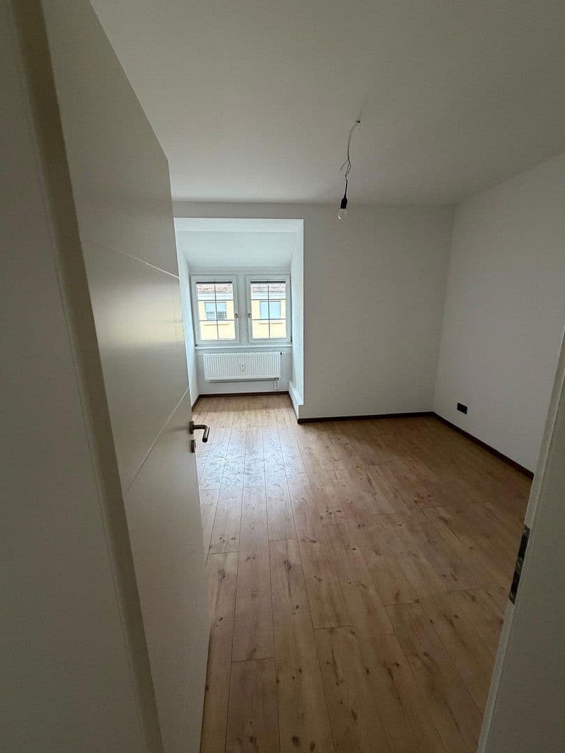 Pronájem bytu 5+1 134 m², Stockach, Bádensko-Württembersko Pronájem bytu 5+1 134 m², Stockach, Bádensko-Württembersko