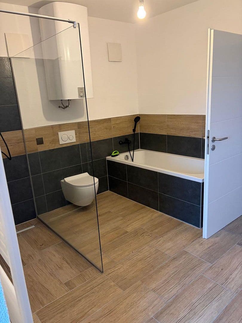 Pronájem bytu 5+1 134 m², Stockach, Bádensko-Württembersko Pronájem bytu 5+1 134 m², Stockach, Bádensko-Württembersko