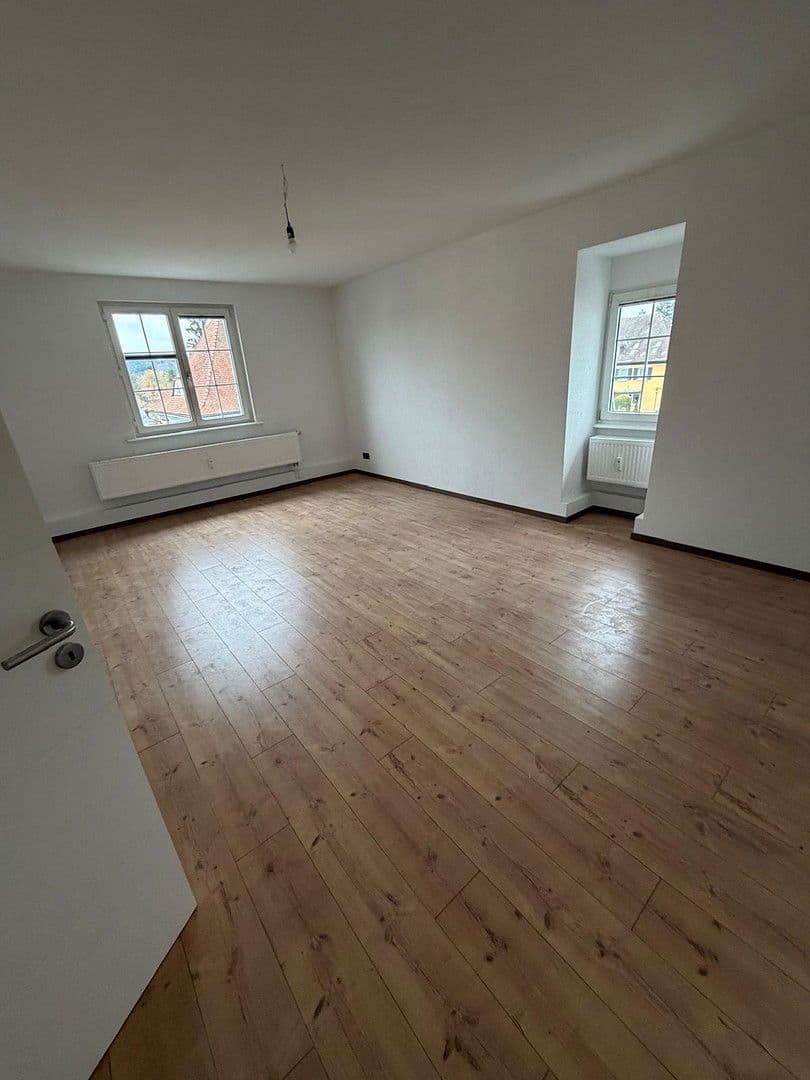 Pronájem bytu 5+1 134 m², Stockach, Bádensko-Württembersko Pronájem bytu 5+1 134 m², Stockach, Bádensko-Württembersko