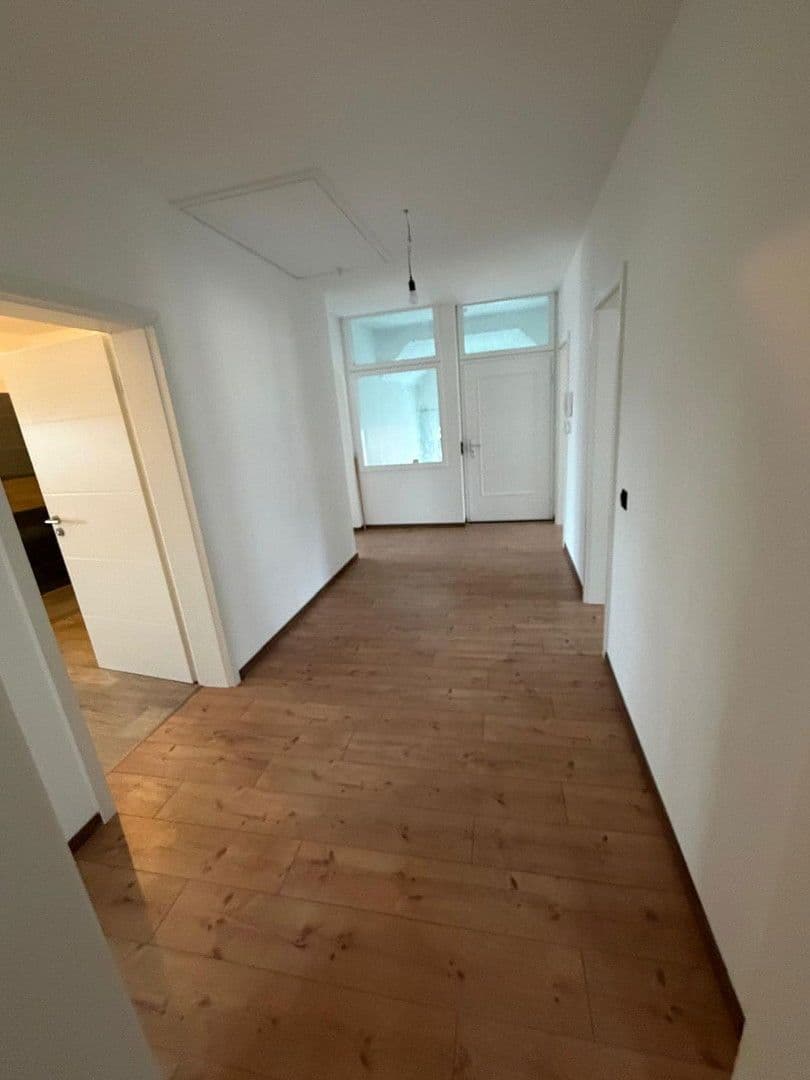 Pronájem bytu 5+1 134 m², Stockach, Bádensko-Württembersko Pronájem bytu 5+1 134 m², Stockach, Bádensko-Württembersko
