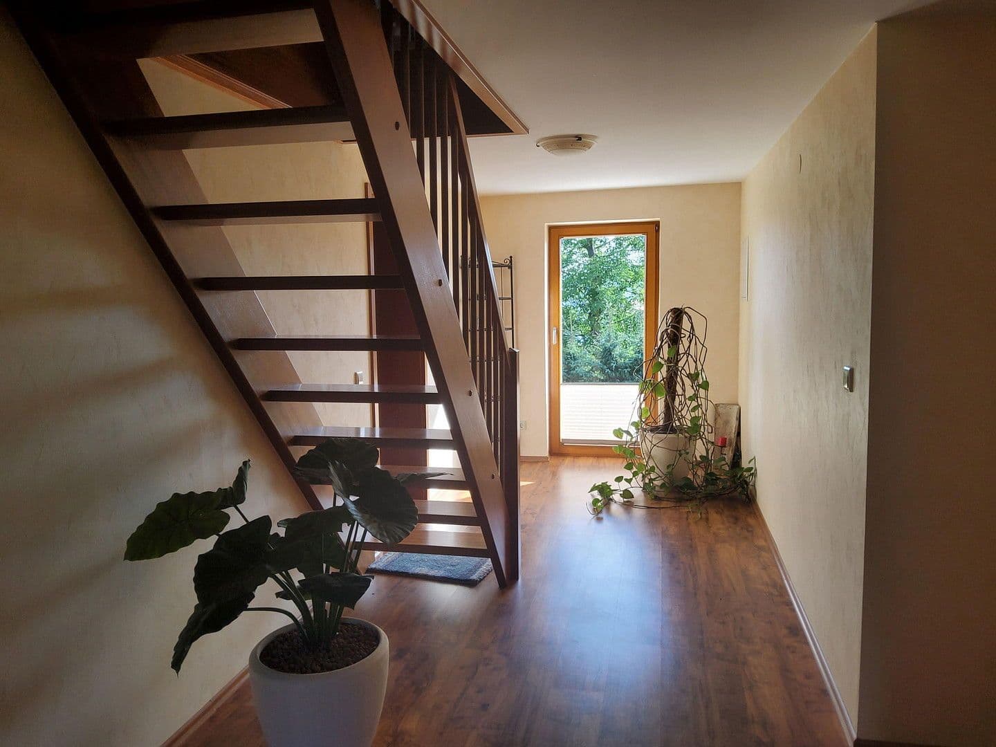 Prodej domu 570 m², pozemek 10.000 m², Duingen, Dolní Sasko Prodej domu 570 m², pozemek 10.000 m², Duingen, Dolní Sasko