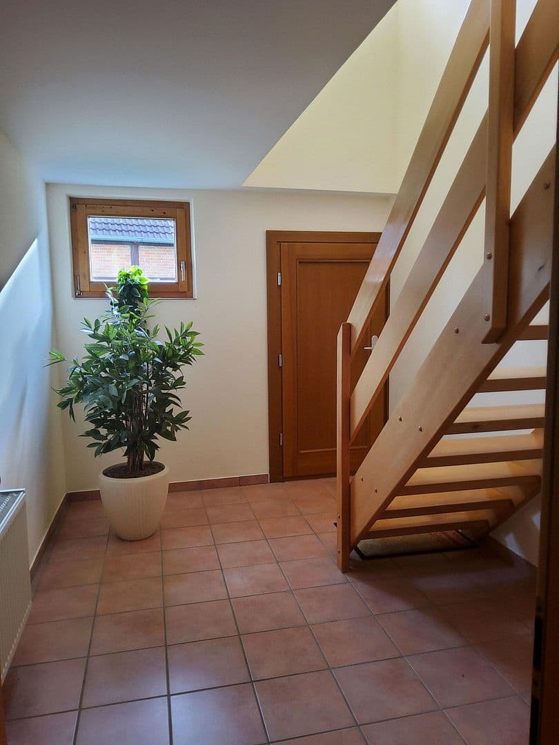 Prodej domu 570 m², pozemek 10.000 m², Duingen, Dolní Sasko Prodej domu 570 m², pozemek 10.000 m², Duingen, Dolní Sasko