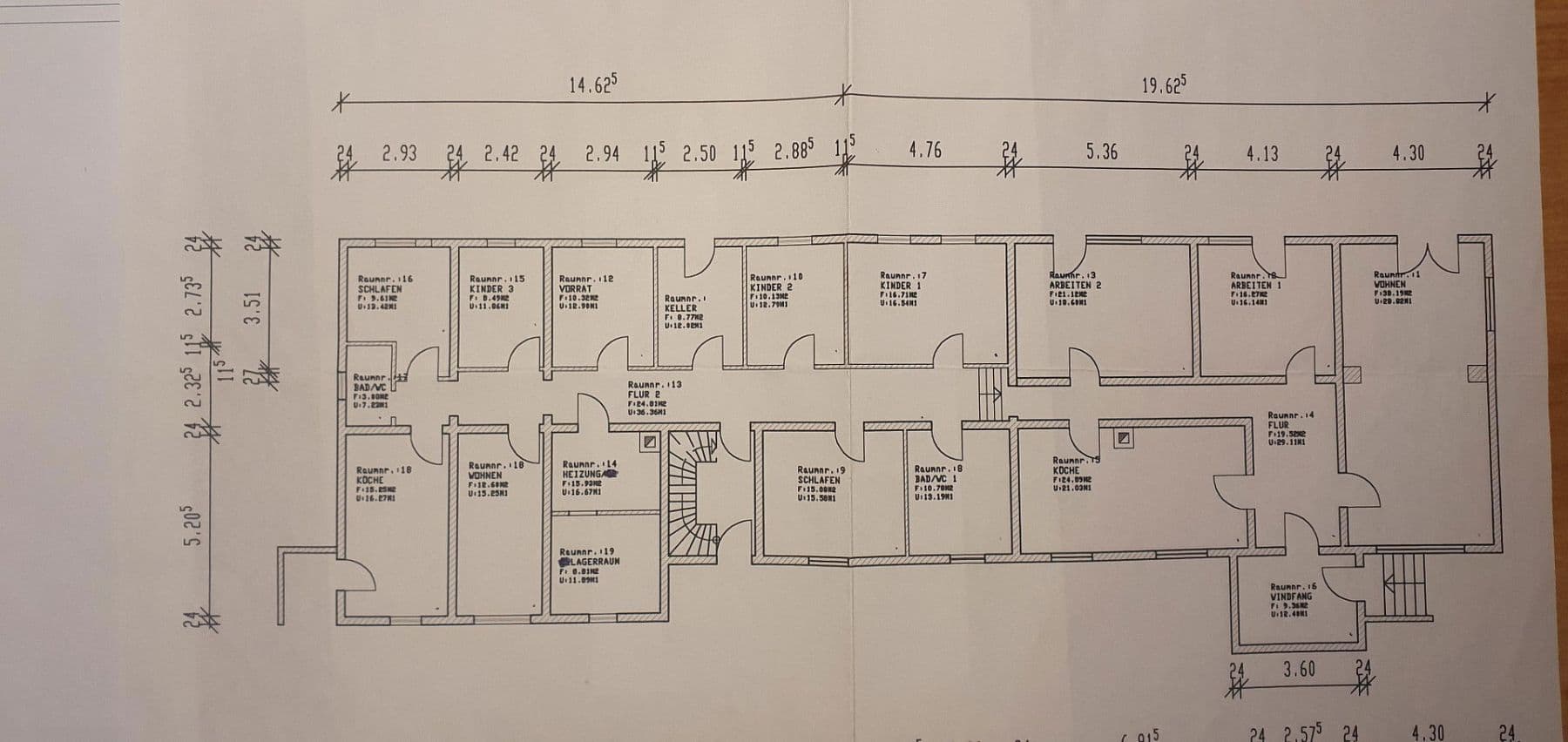Prodej domu 570 m², pozemek 10.000 m², Duingen, Dolní Sasko Prodej domu 570 m², pozemek 10.000 m², Duingen, Dolní Sasko