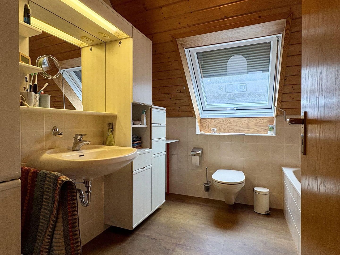 Prodej domu 156 m², pozemek 475 m², Malsch, Bádensko-Württembersko Prodej domu 156 m², pozemek 475 m², Malsch, Bádensko-Württembersko