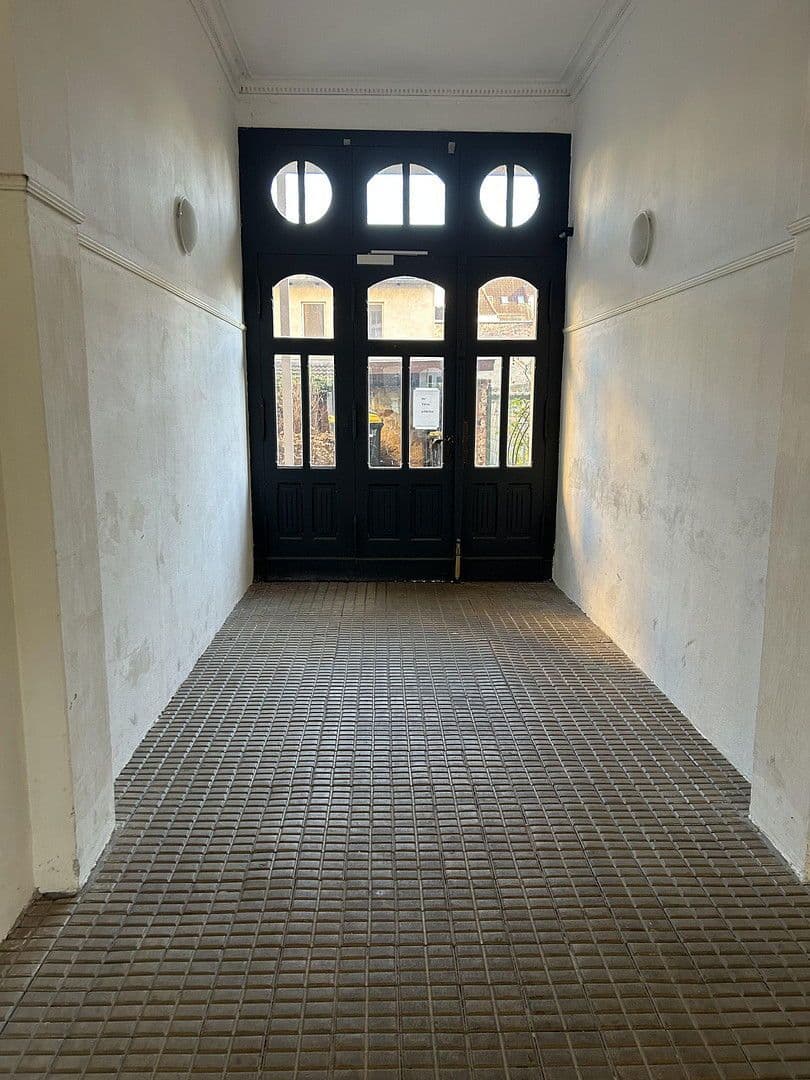 Pronájem bytu 4+1 139 m², Bahnhofstraße 23, Rathenow, Braniborsko Pronájem bytu 4+1 139 m², Bahnhofstraße 23, Rathenow, Braniborsko