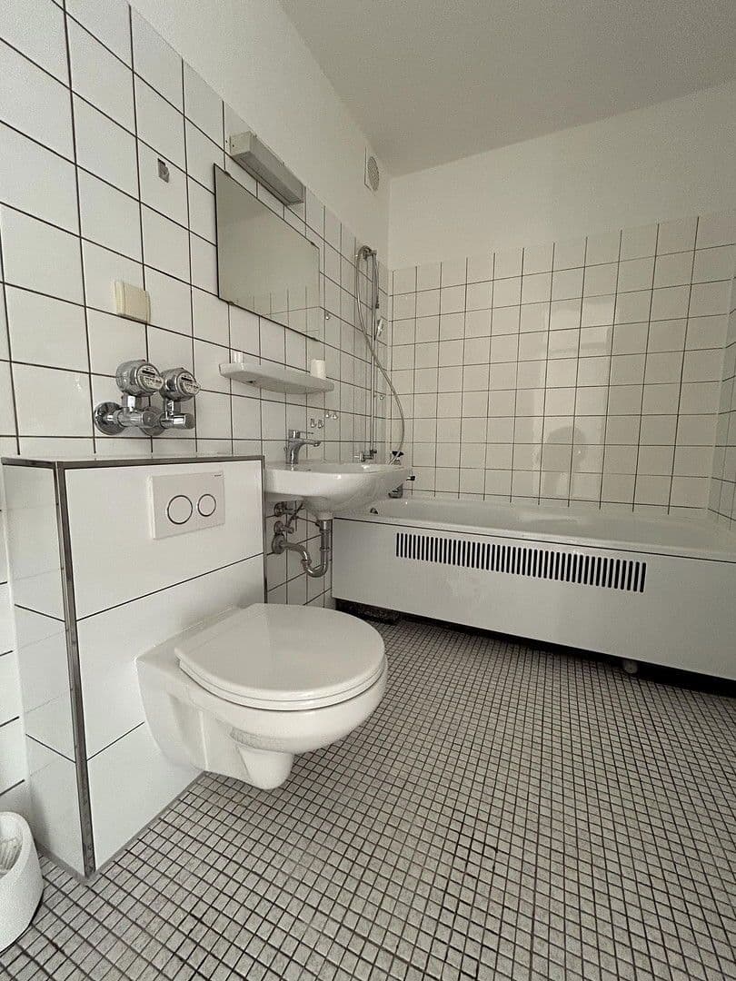 Pronájem bytu 1+1 43 m², Otto-Hahn-Str., Laatzen, Dolní Sasko Pronájem bytu 1+1 43 m², Otto-Hahn-Str., Laatzen, Dolní Sasko