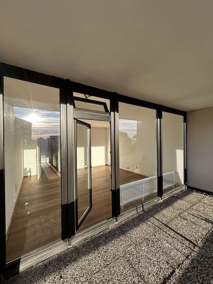 Pronájem bytu 1+1 43 m², Otto-Hahn-Str., Laatzen, Dolní Sasko Pronájem bytu 1+1 43 m², Otto-Hahn-Str., Laatzen, Dolní Sasko