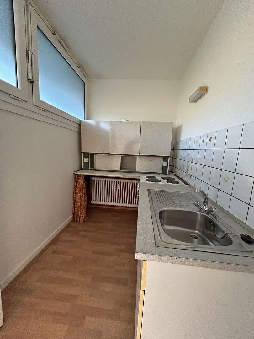Pronájem bytu 1+1 43 m², Otto-Hahn-Str., Laatzen, Dolní Sasko Pronájem bytu 1+1 43 m², Otto-Hahn-Str., Laatzen, Dolní Sasko