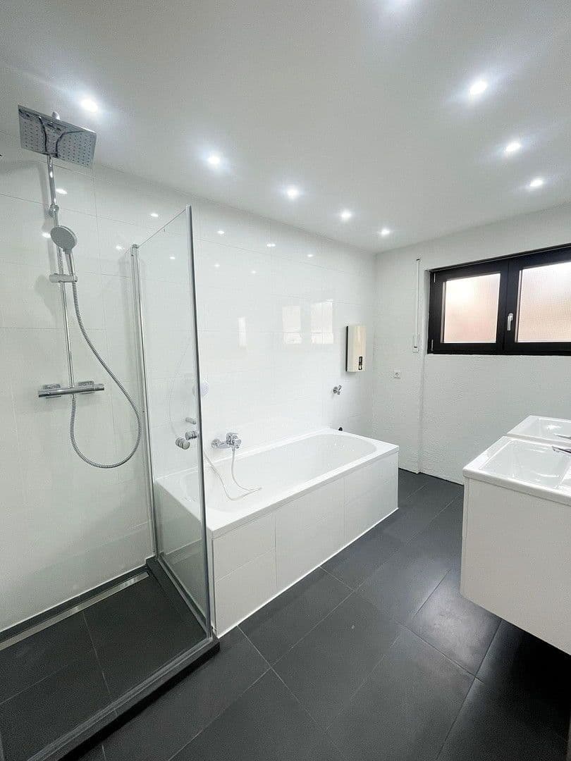 Pronájem bytu 3+kk 91 m², Altensteig, Bádensko-Württembersko Pronájem bytu 3+kk 91 m², Altensteig, Bádensko-Württembersko