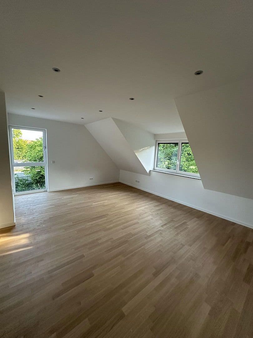 Prodej domu 127 m², pozemek 203 m², Langbehnstr. 27, München, Bavorsko Prodej domu 127 m², pozemek 203 m², Langbehnstr. 27, München, Bavorsko