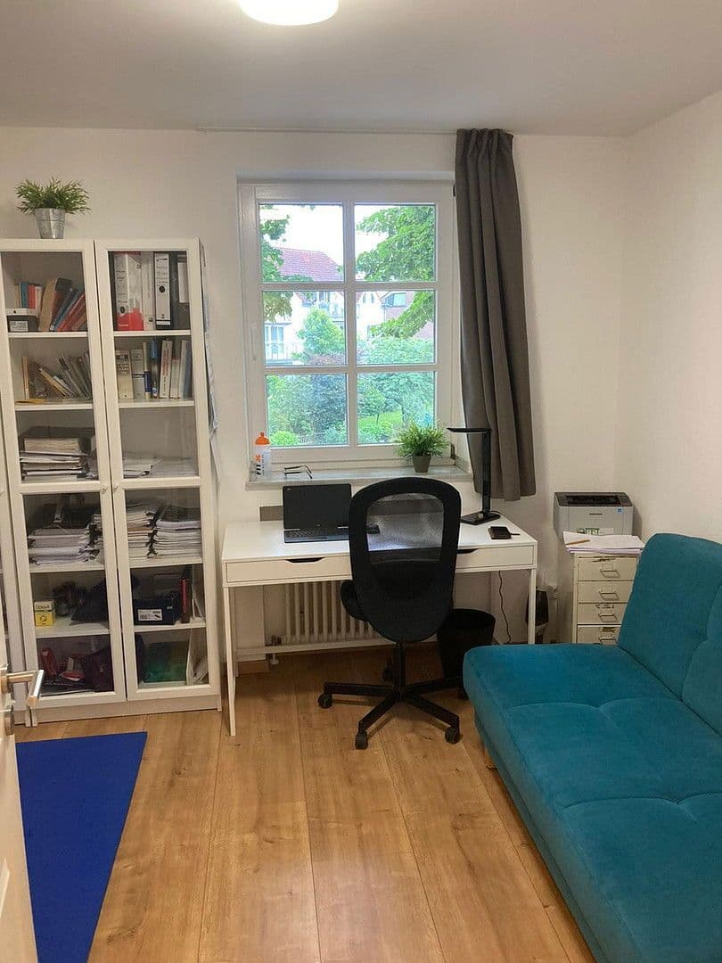 Prodej bytu 3+1 82 m², Walburgisstr., Düsseldorf (Kaiserswerth), Severní Porýní-Vestfálsko Prodej bytu 3+1 82 m², Walburgisstr., Düsseldorf (Kaiserswerth), Severní Porýní-Vestfálsko